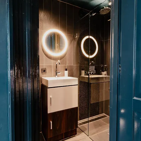 De Jonker Urban & 4*