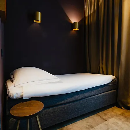 De Jonker Urban & 4* Amsterdam