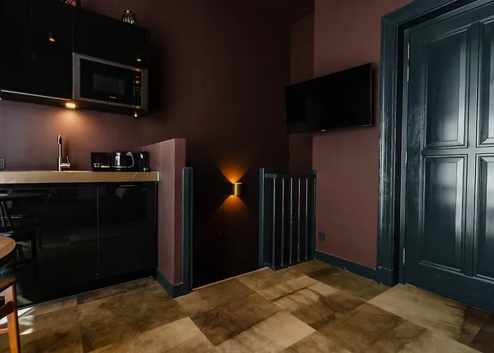 Otel De Jonker Urban 4*